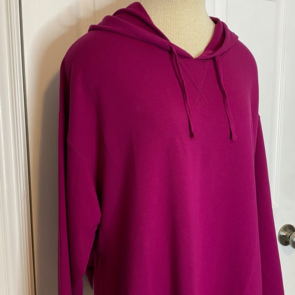 NIKE Dri-Fit Berry Pink Yoga Hoodie Loose Fit‎ Athleisure NWT Size L - Picture 2 of 16